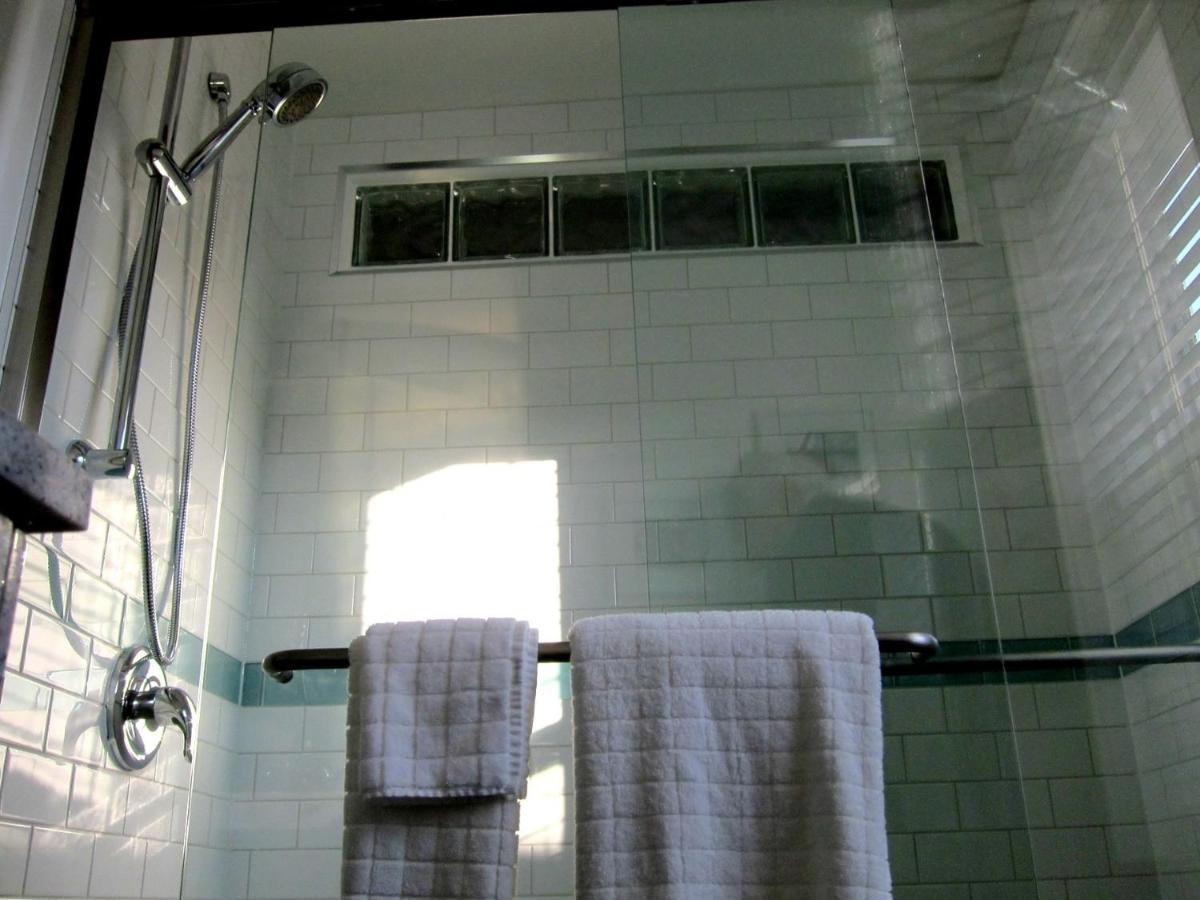 Merrickville Guest Suites Extérieur photo
